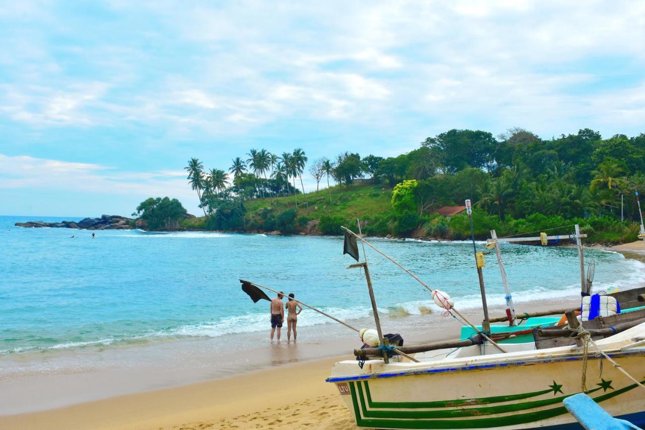 Anb Surf View Otel Tangalle Dış mekan fotoğraf