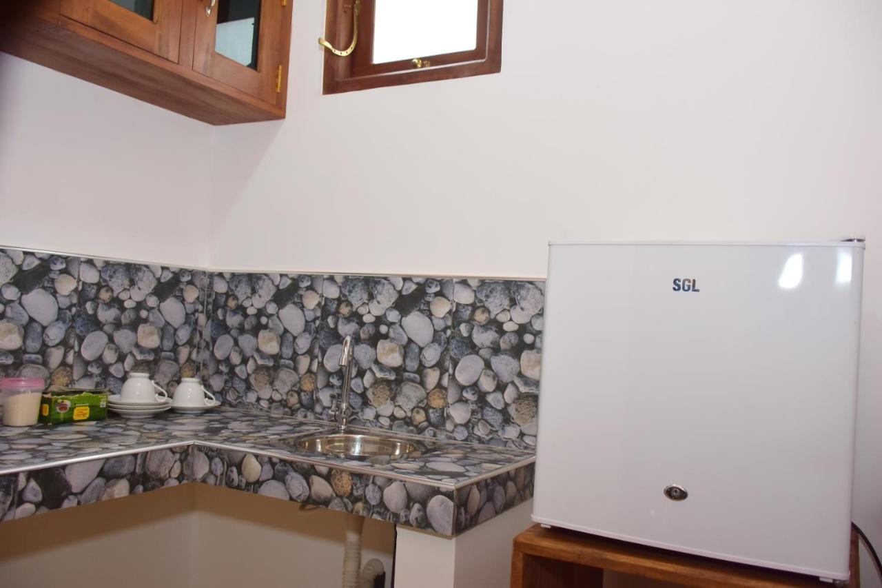 Anb Surf View Otel Tangalle Dış mekan fotoğraf