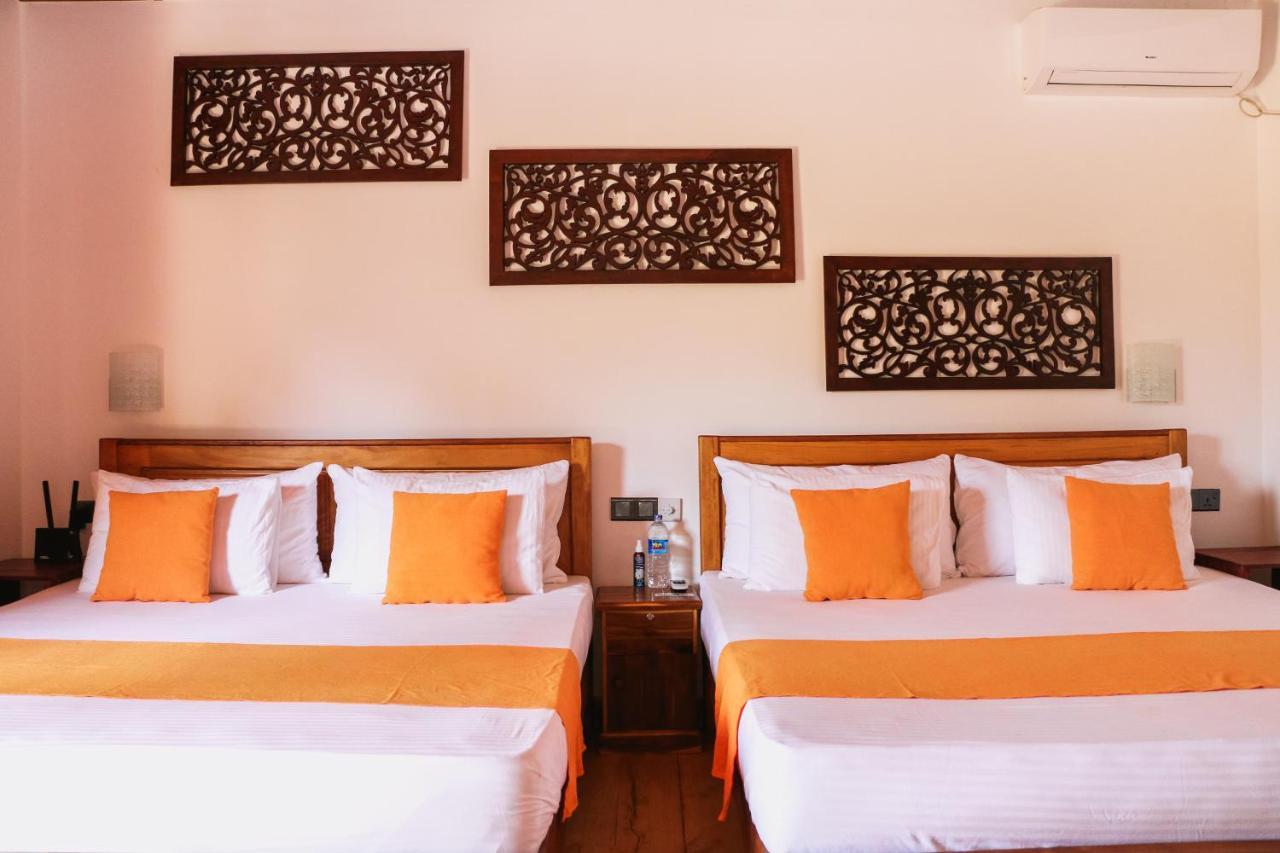 Anb Surf View Otel Tangalle Dış mekan fotoğraf