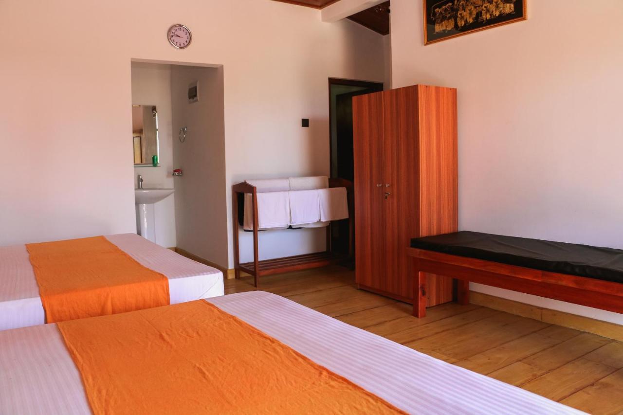 Anb Surf View Otel Tangalle Dış mekan fotoğraf
