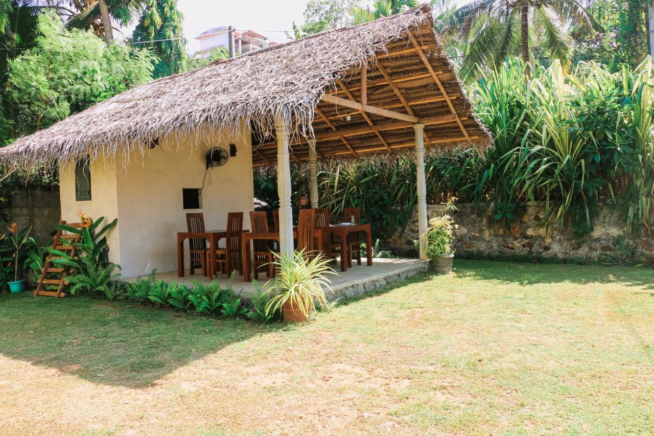 Anb Surf View Otel Tangalle Dış mekan fotoğraf