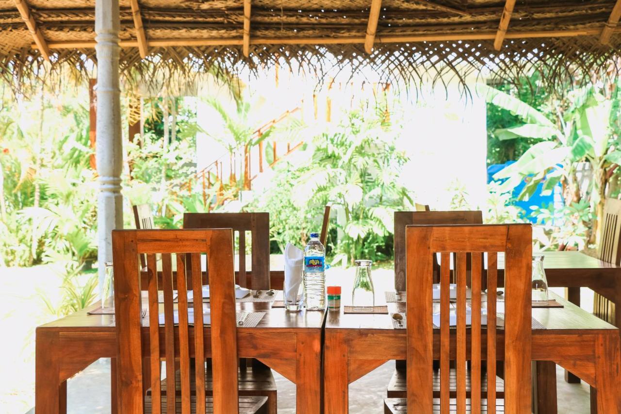 Anb Surf View Otel Tangalle Dış mekan fotoğraf