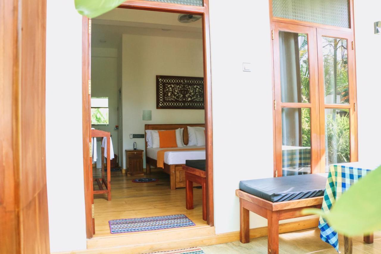 Anb Surf View Otel Tangalle Dış mekan fotoğraf