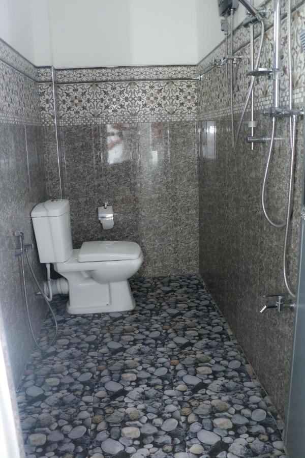 Anb Surf View Otel Tangalle Dış mekan fotoğraf