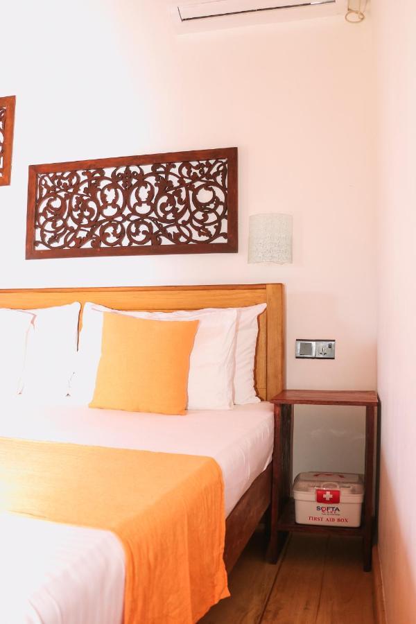 Anb Surf View Otel Tangalle Dış mekan fotoğraf