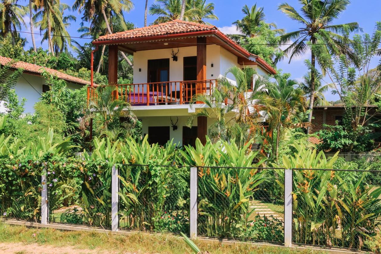 Anb Surf View Otel Tangalle Dış mekan fotoğraf